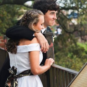 Meet your Posher, Alexies